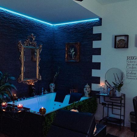 Palmina'S Apartments Бриндизи Екстериор снимка
