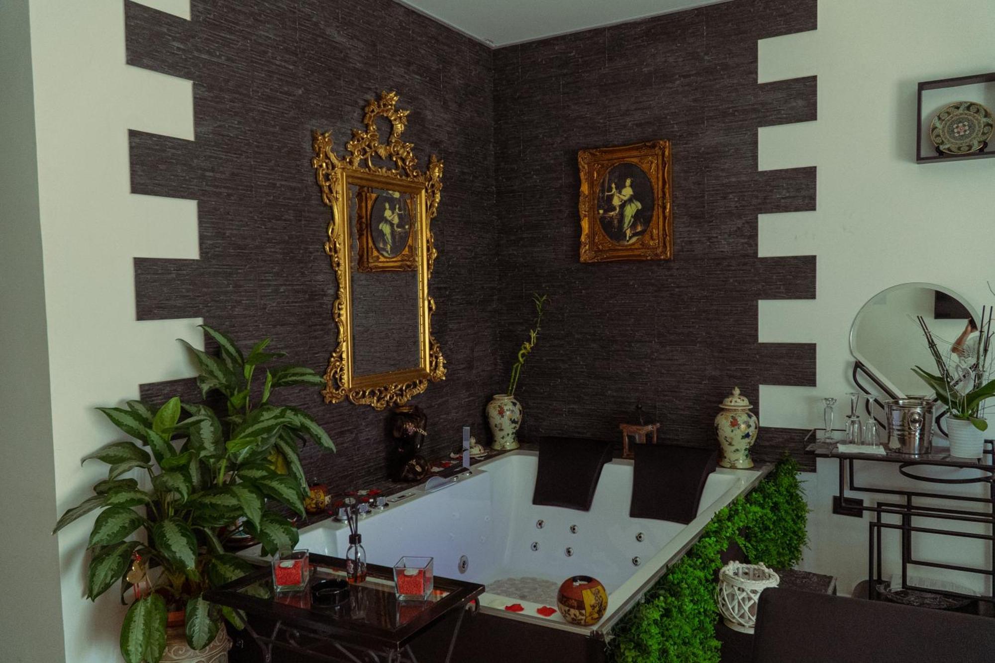 Palmina'S Apartments Бриндизи Екстериор снимка